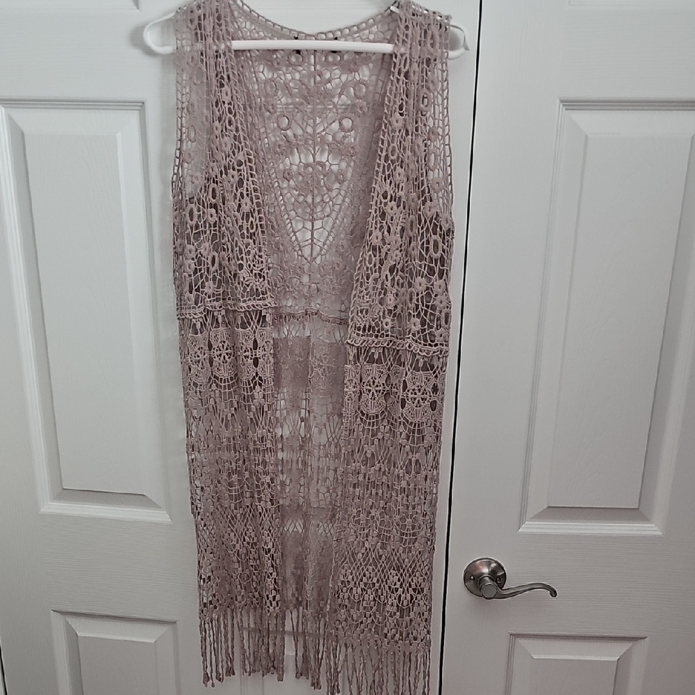 Elegant Lace Fringe Vest